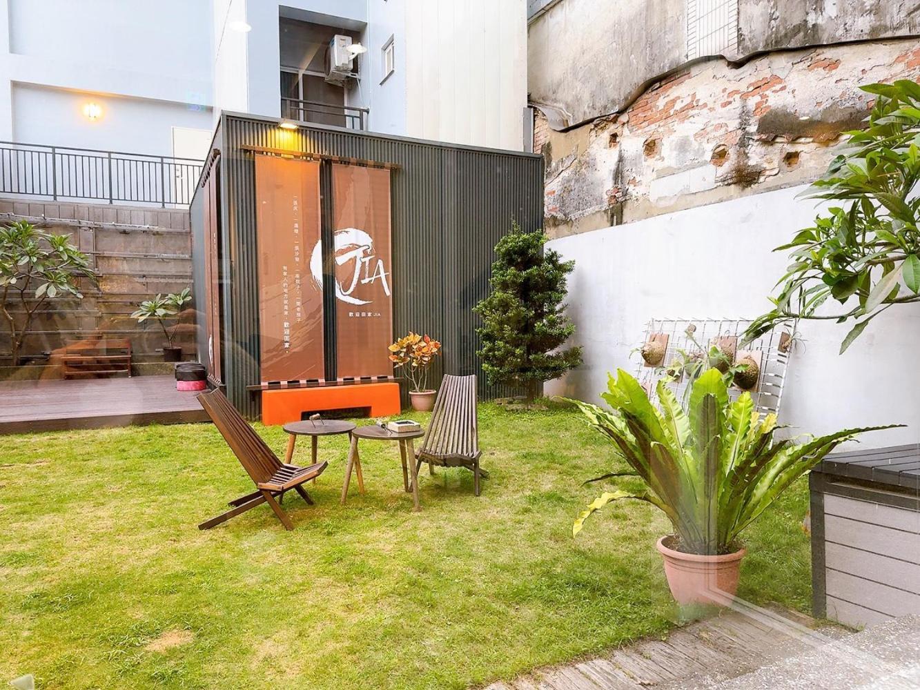 Sleep Jia Apartment Tainan Luaran gambar
