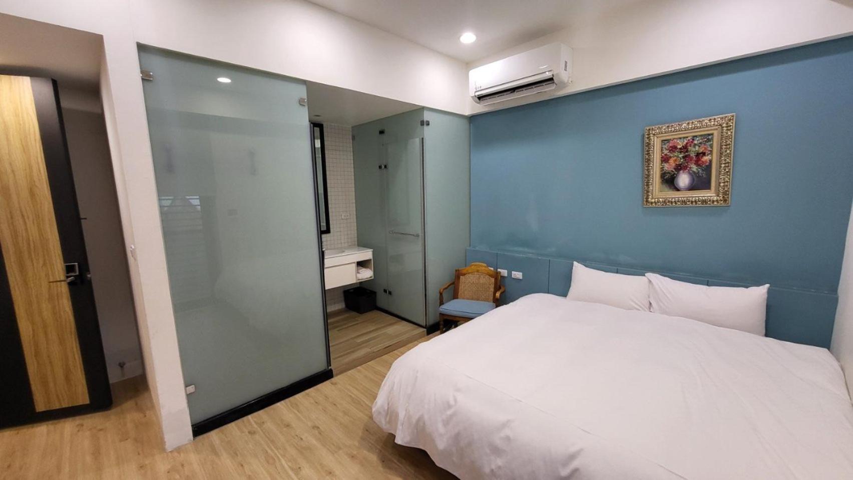 Sleep Jia Apartment Tainan Luaran gambar